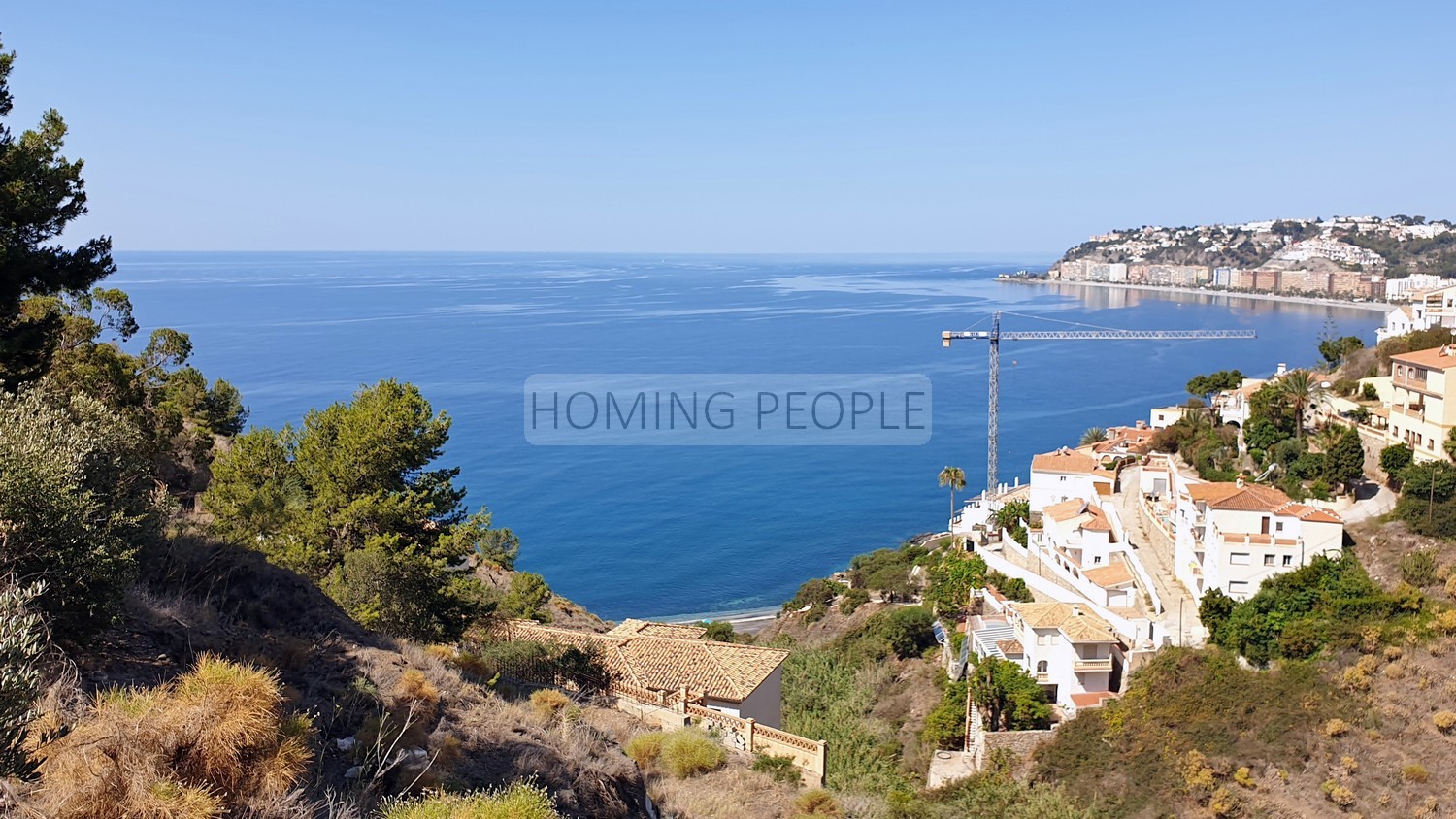 Villa con piscina y bonitas vistas naturales al mar