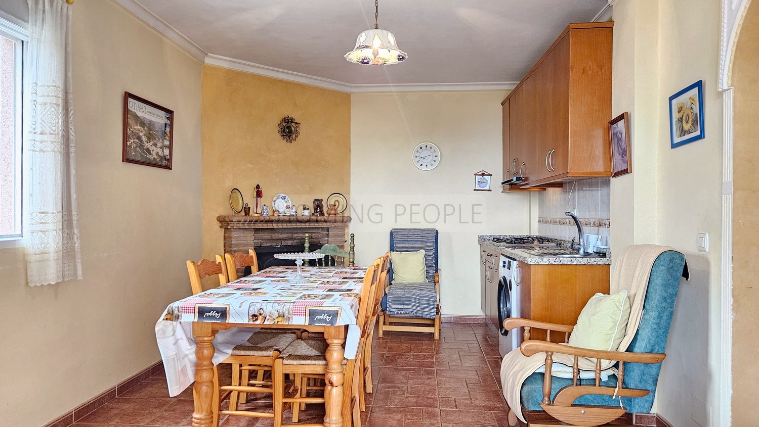 Maison de campagne avec appartement d'invité, piscine... et une très belle vue sur la baie!