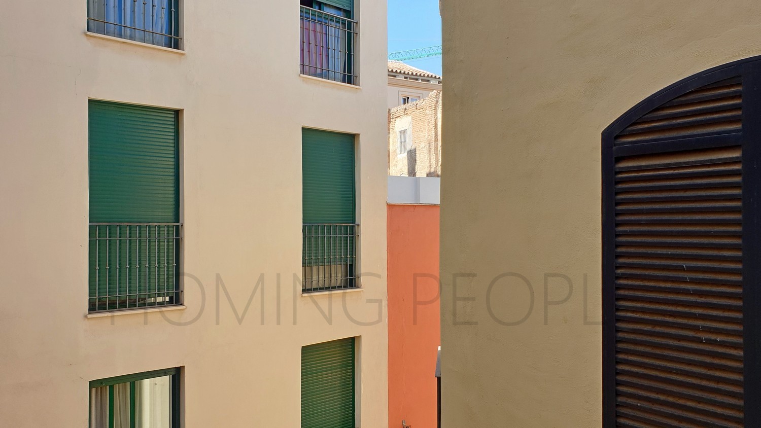 Apartamento nuevo sin amueblar: Mucha luz en edificio céntrico y con encanto